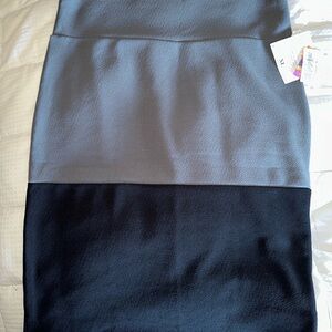 Lularoe XL two tone black & grey Cassie pencil skirt. From my personal stash!